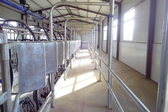 Loại xương cá 5T / h 20 Đơn vị Phòng vắt sữa Tiếng ồn thấp Phòng vắt sữa tự động